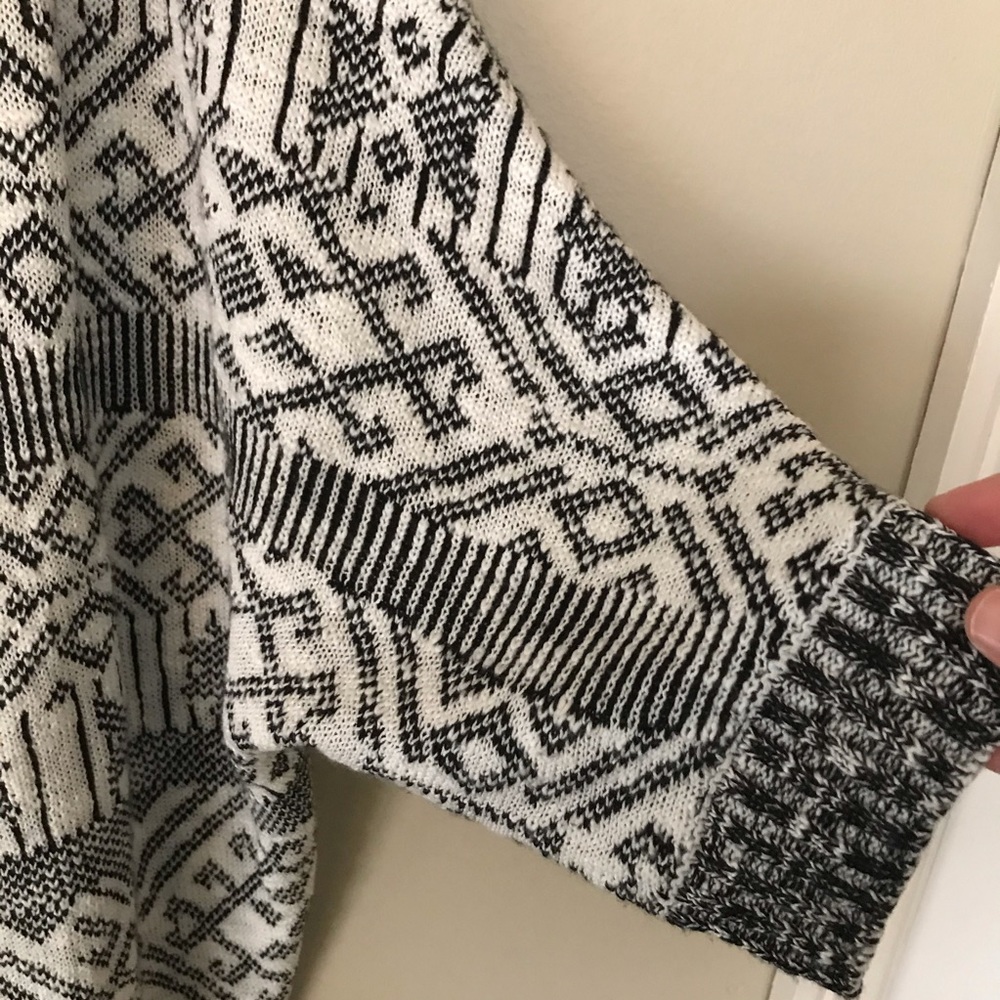 PINK ROSE Open Front Cardigan | Duster Aztec Print - Picture 4 of 7